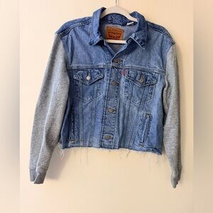 Levi's Women’s Ex-Boyfriend Hybrid Trucker Jacket, size L Medium Wash